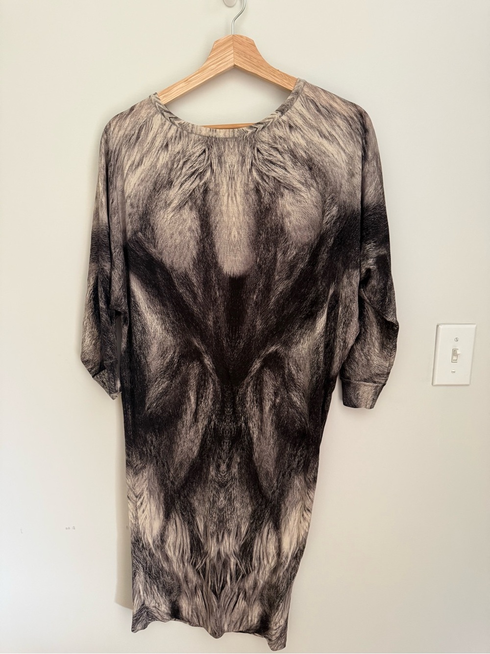 Alexander McQueen Black and Gray Textured Print Dress
